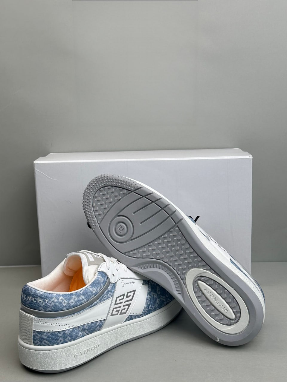 Givenchy shoes1 -4