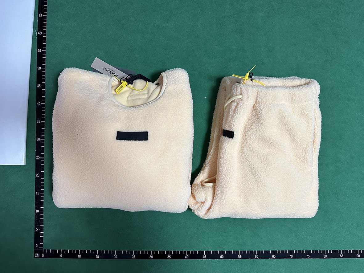  ESSENTIALS Suit （Sweater & Pants） -4