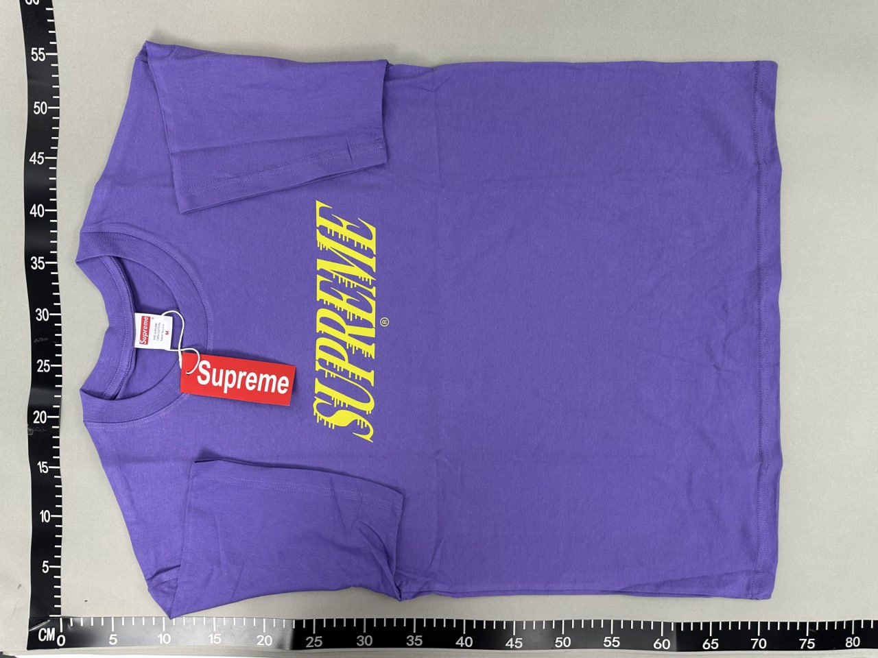supreme tee -3