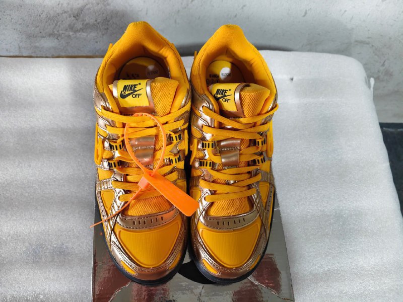 Off White Ruber -3