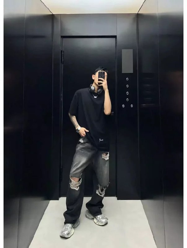 Balenciaga Pants1 -3
