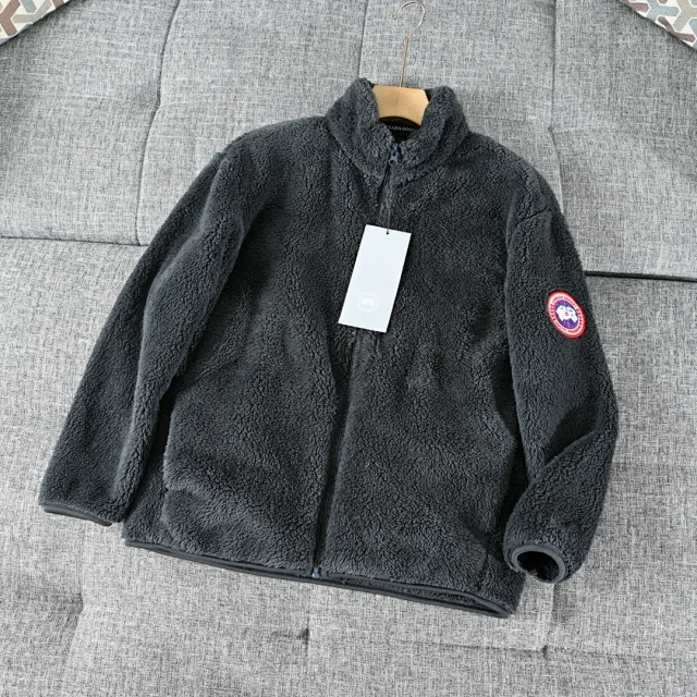   Canada Goose Hoodie -4