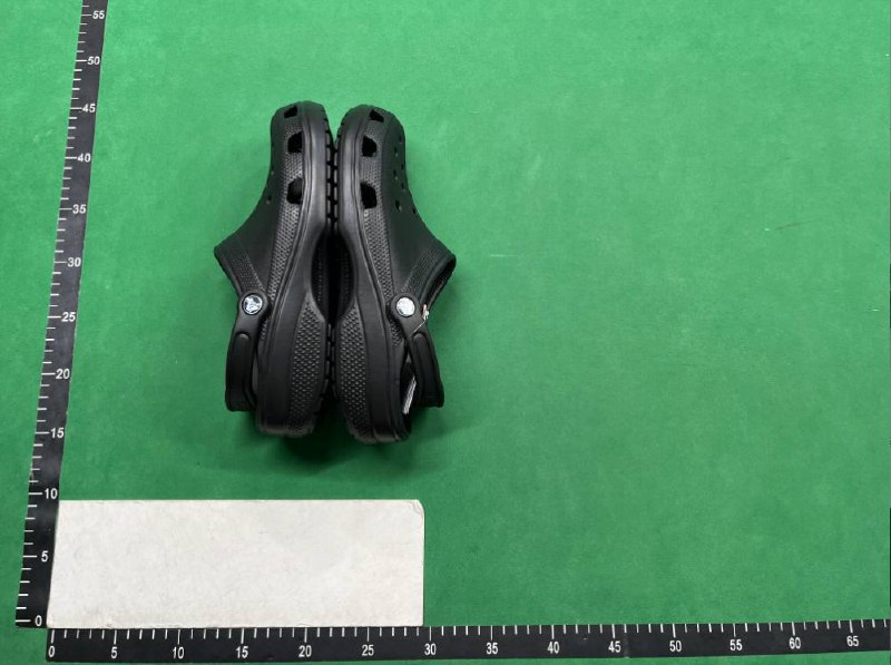  crocs -3