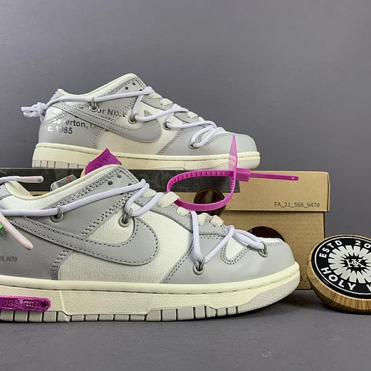  Nike Dunk Low x Off White