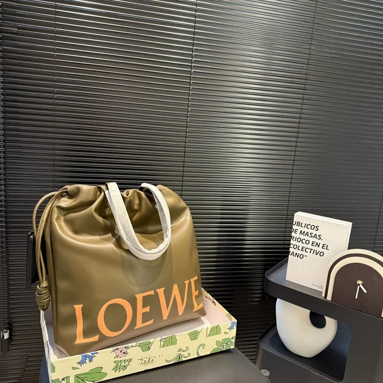 LOEWE BAG1