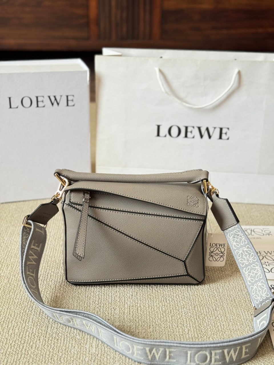 LOEWE BAG1 -4
