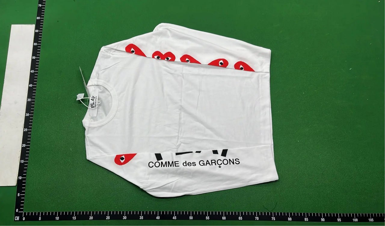 PLAY Sweatshirt -3
