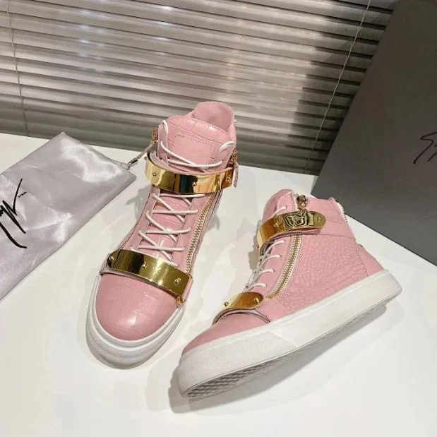 Giusee Zanotti high1:1 -5
