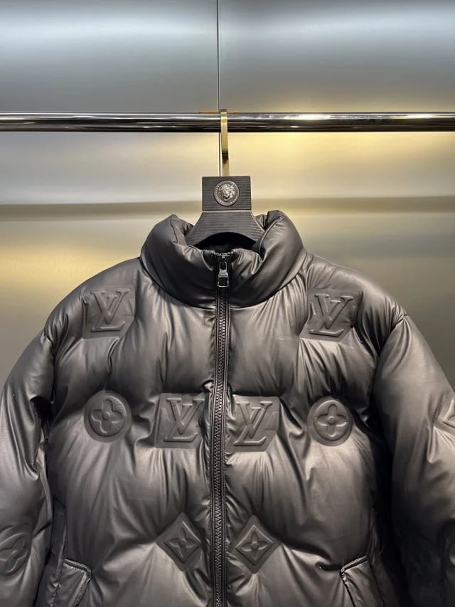 LV Top 1:1 -3