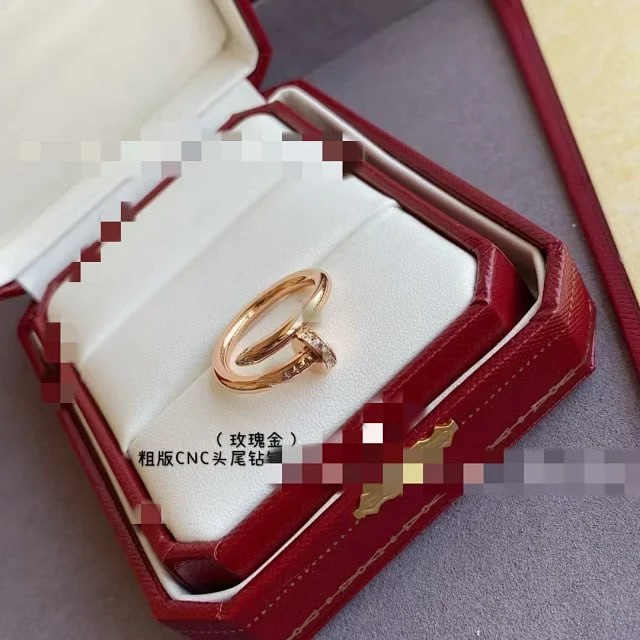 Cartier ring high-q -4
