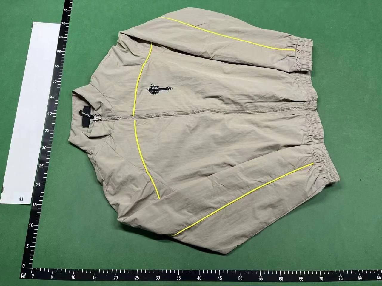 Tracksuit  -3