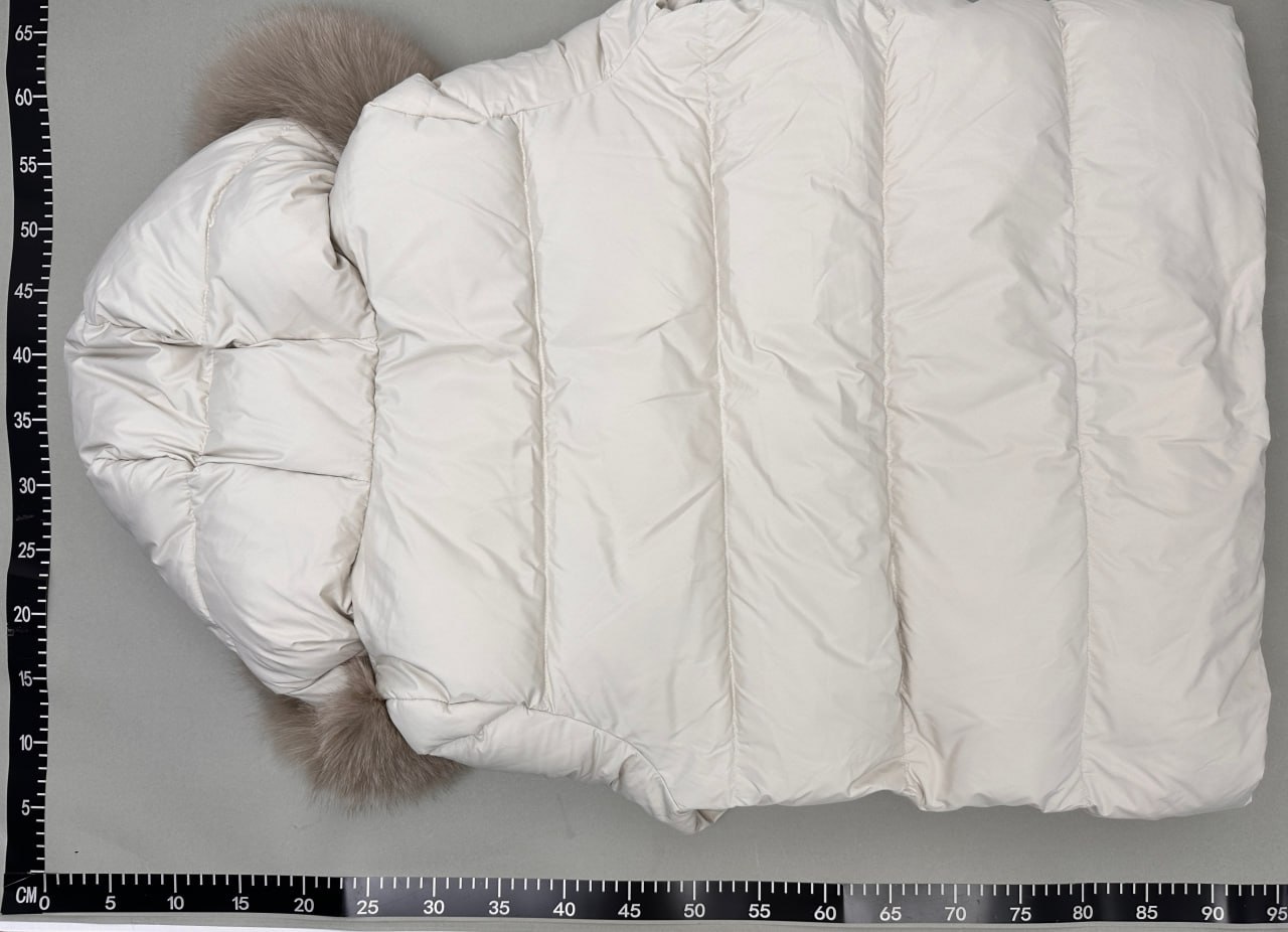 Moncler Laichefur Down Jacket -3