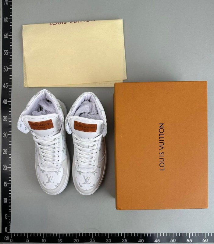   LV shoes  High -2