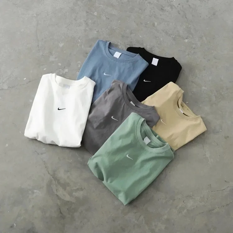 NIKE TEE                          1      