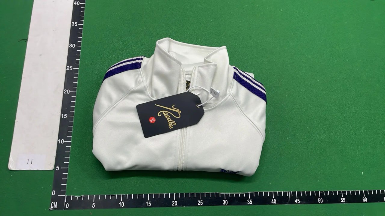 Needles Creates Suit                                 -4