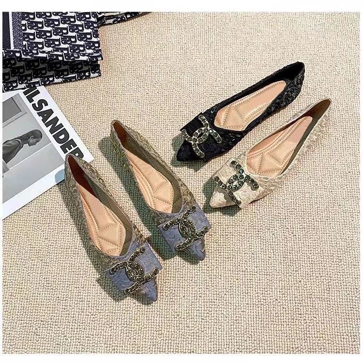 Chanel flat shoes -5