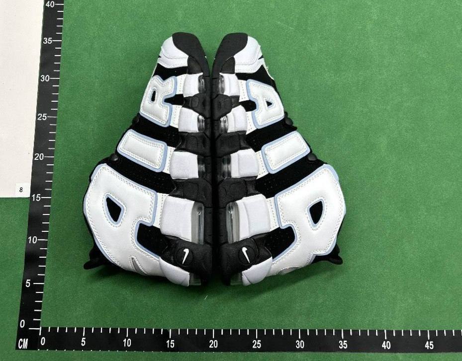 NIKE Moer UPTEMPO -3