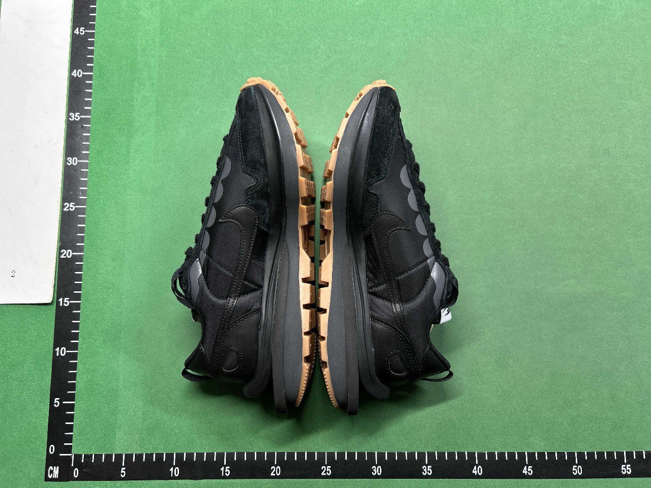 nike sacai shoes -3
