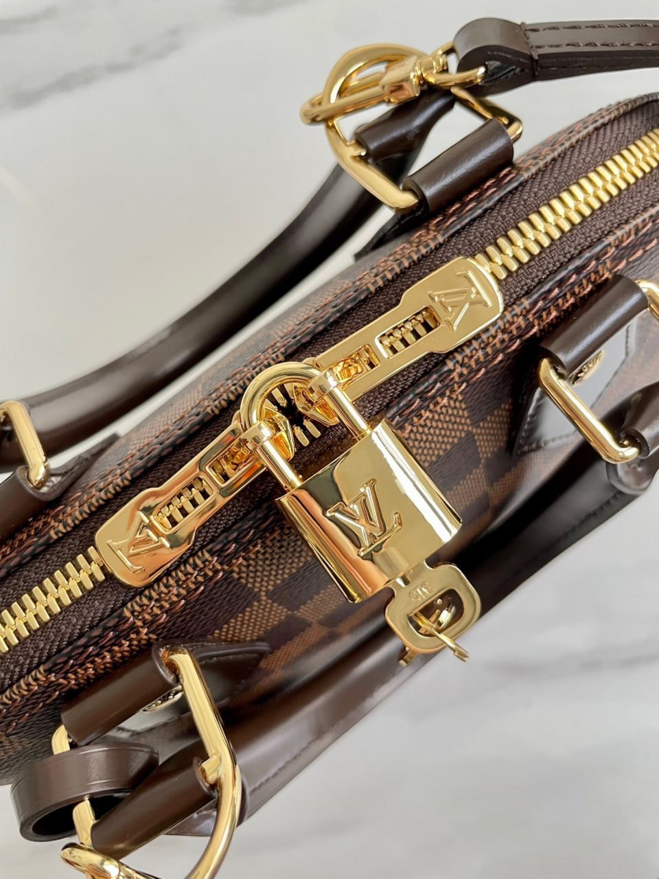    Louis Vuitton minibag -5