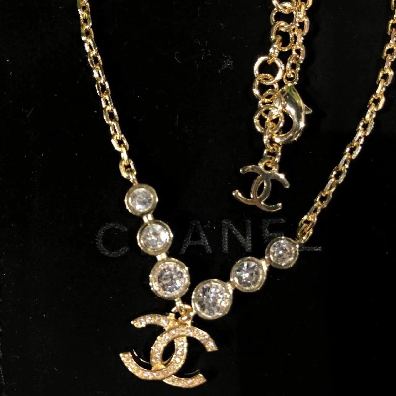 Chanel necklace -4