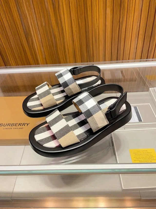  Burberry quality slippers/shoes -2
