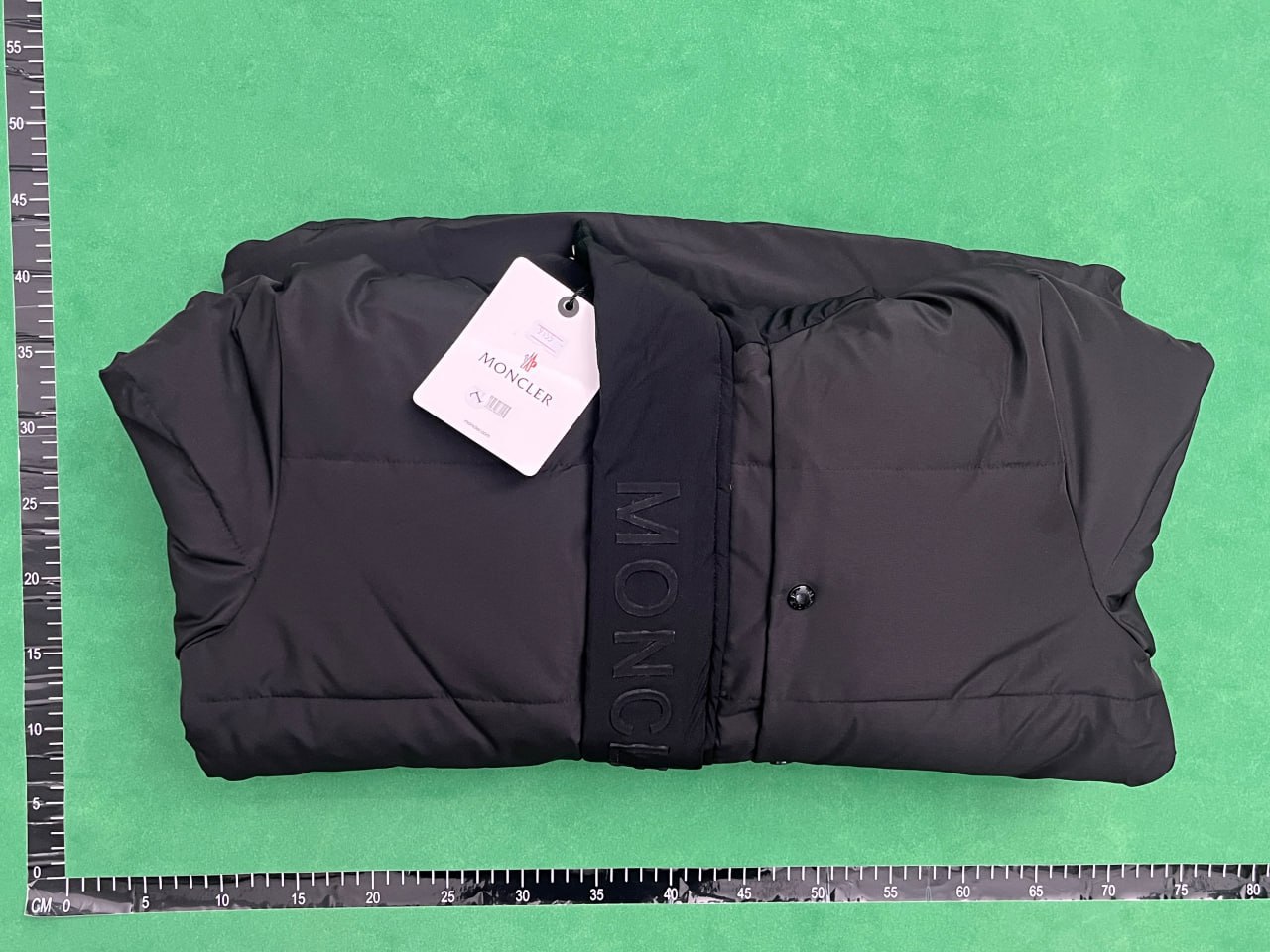 Moncler down jacket1 -2