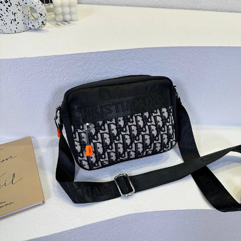  Burberry Bag -2