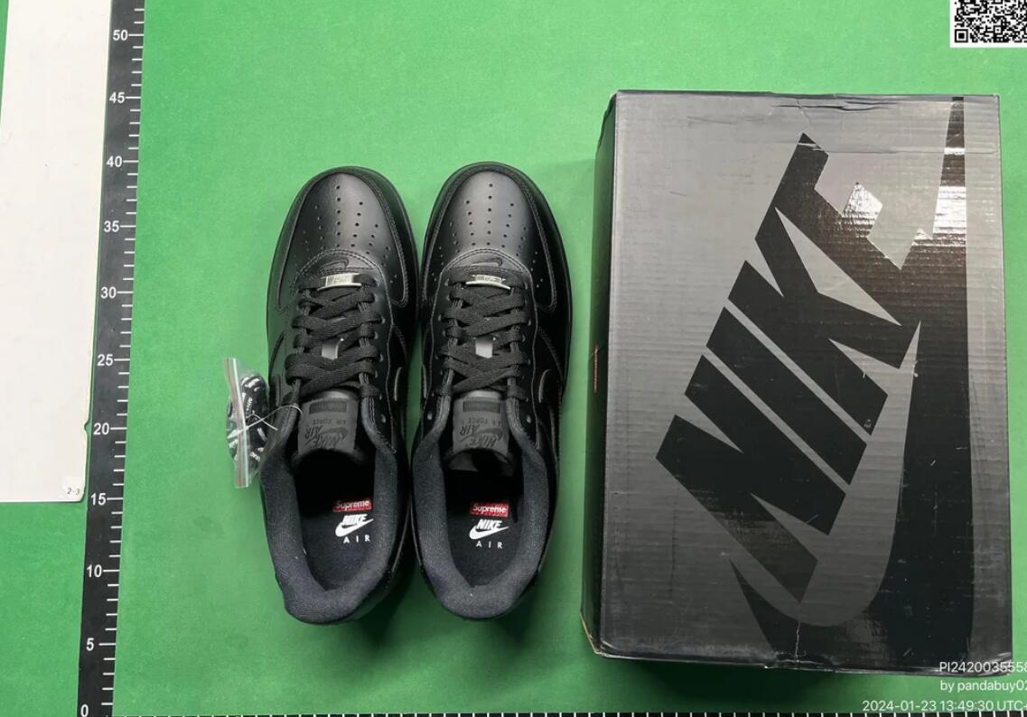    Nike Air Force 1 Supreme -2