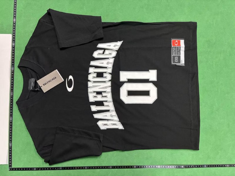  Balenciaga T-SHIRT -4