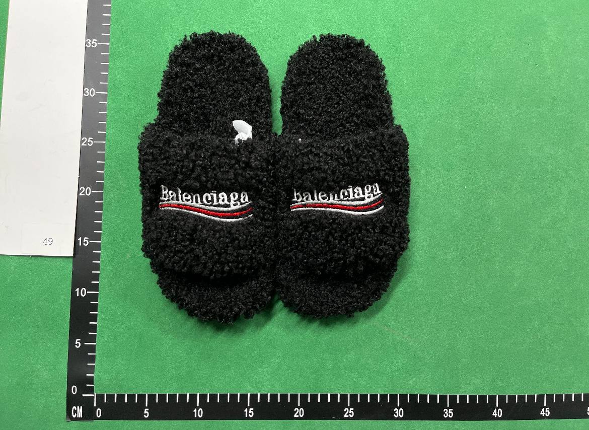   Balenciaga Fluffy Slippers [5 styles] -3