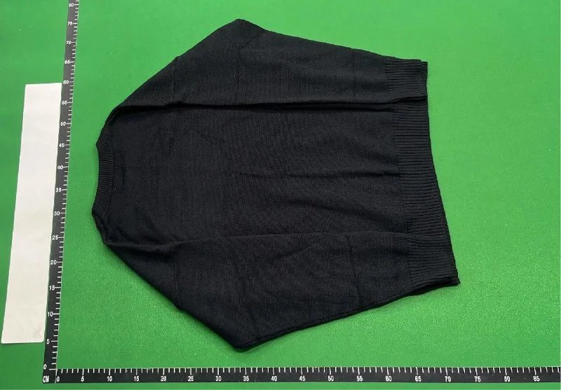   AMI Paris Heart Logo Sweater [40 styles] -4