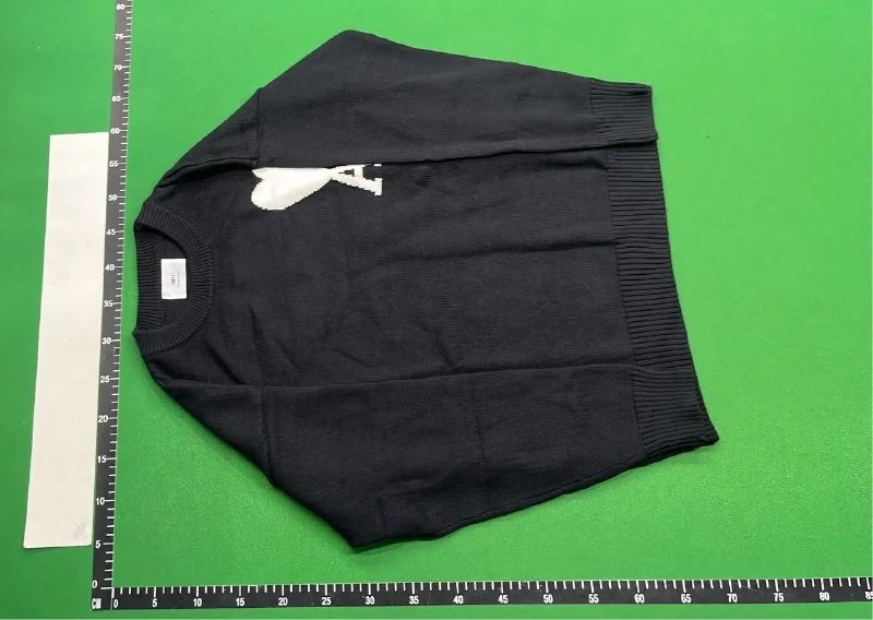   AMI Paris Heart Logo Sweater [40 styles] -2