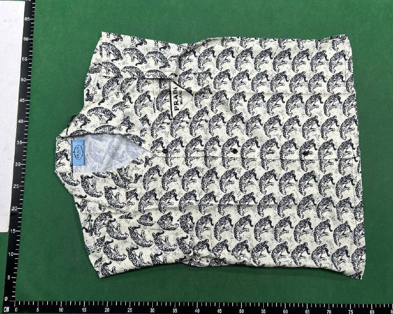  Prada Logo T-Shirt [38 styles] -3