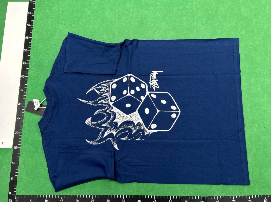    Stussy tee    (40 CP) -5