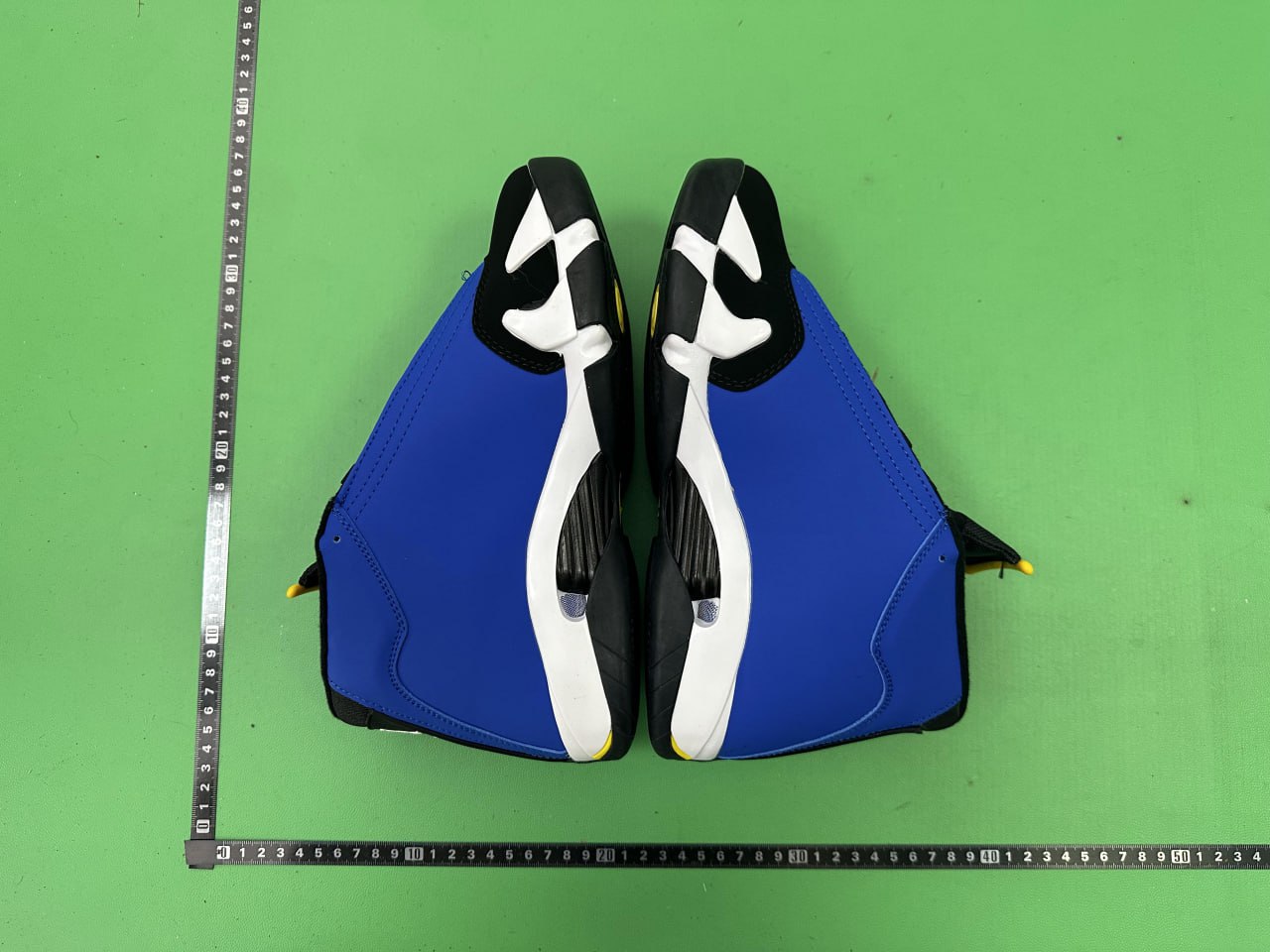  TOP    JORDAN  14 -3