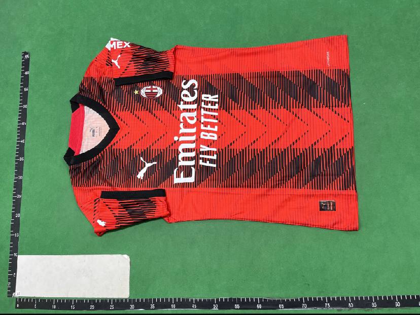  football T-shirt -2