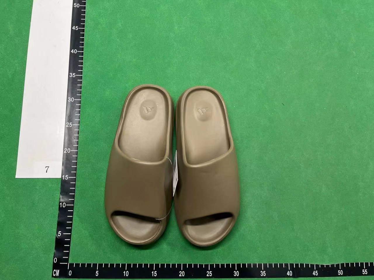  Yeezy  Slide -3