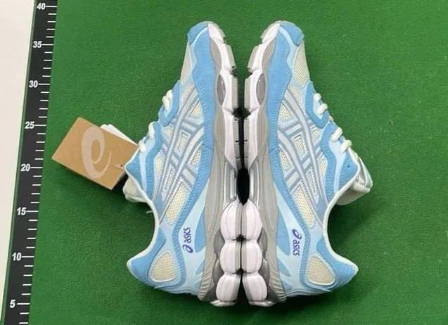 Asics sneakers  -5