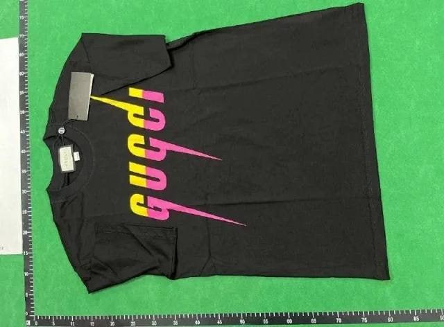  Gucci T-shirt   (37 CP) -4