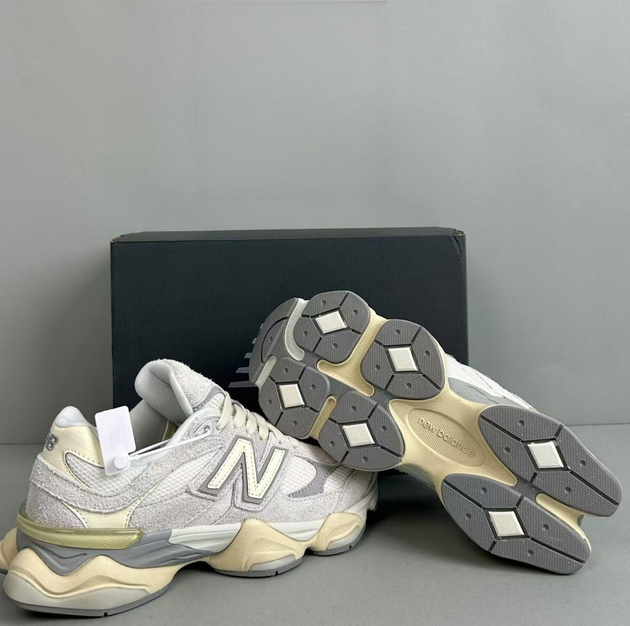 New Balance 9060 -4