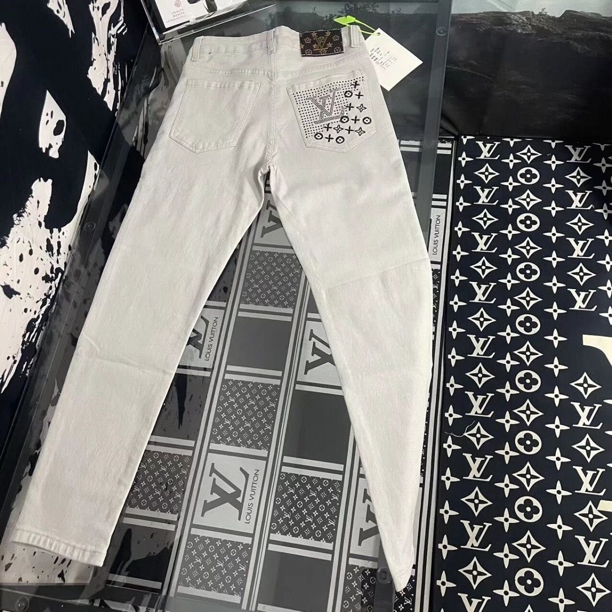 Louis Vuitton Monogram Denim Jeans -2