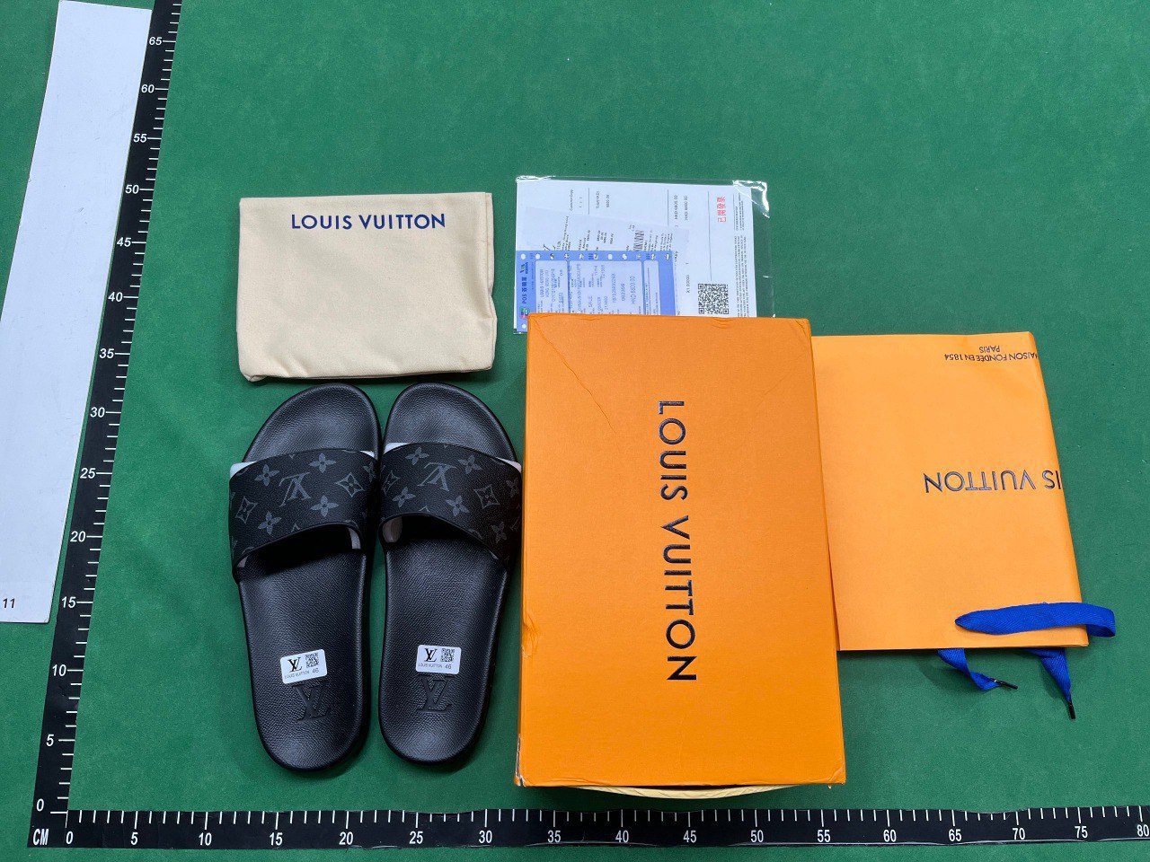 Louis Vuitton Slide Sandals [40 styles] -5