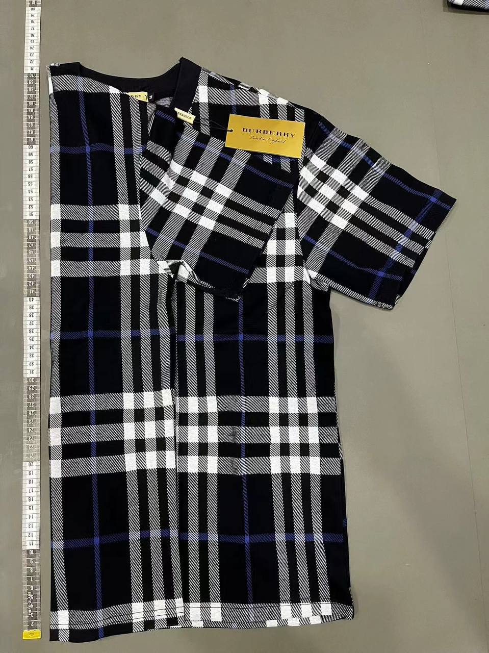  Burberry Short Suit -2