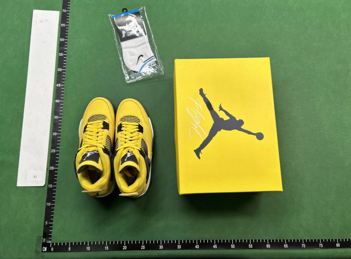  Air Jordan 4 -2