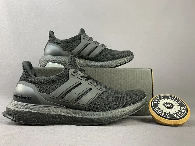 ADIDAD ULTRA BOOST -4
