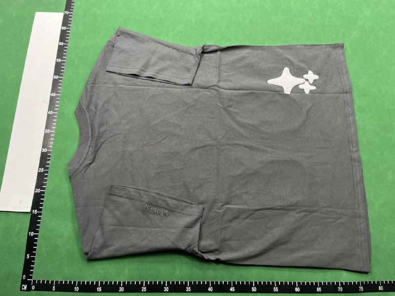 BROKEN PLANET Tee ](https -4