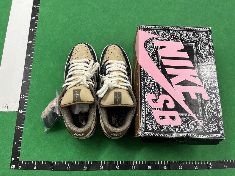 NIKE__TOP-DUNK -3