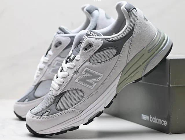 New Balance MR993 -4