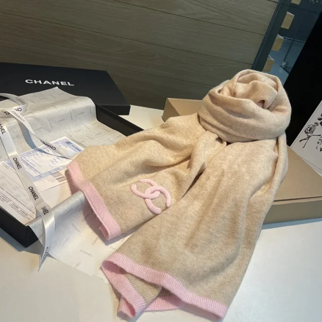 Chanel scarf -3