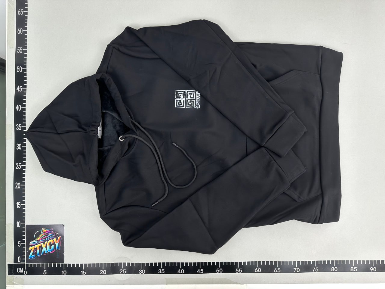 Givenchy suit -3